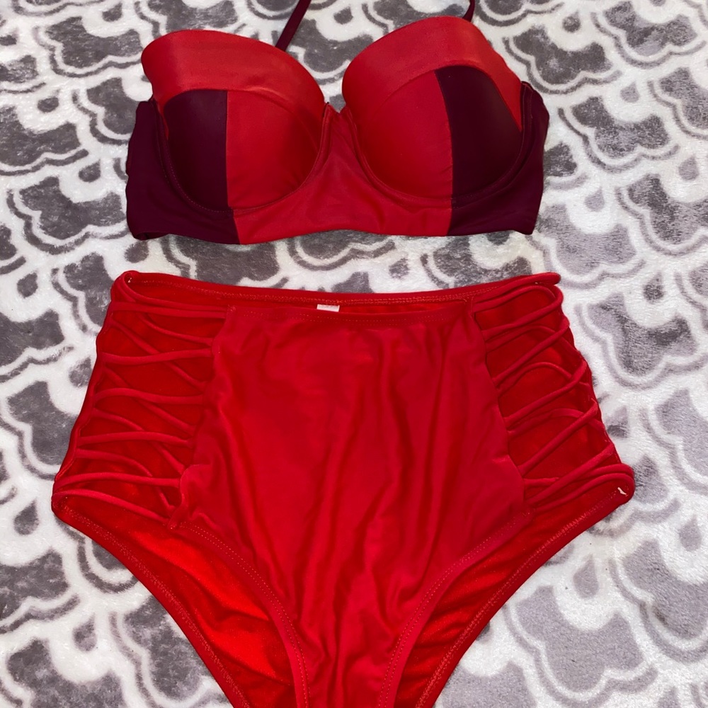 Red Swimsuit🛍
